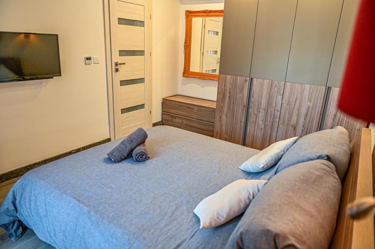 Droplet Apartment Kalkara Bagian luar foto